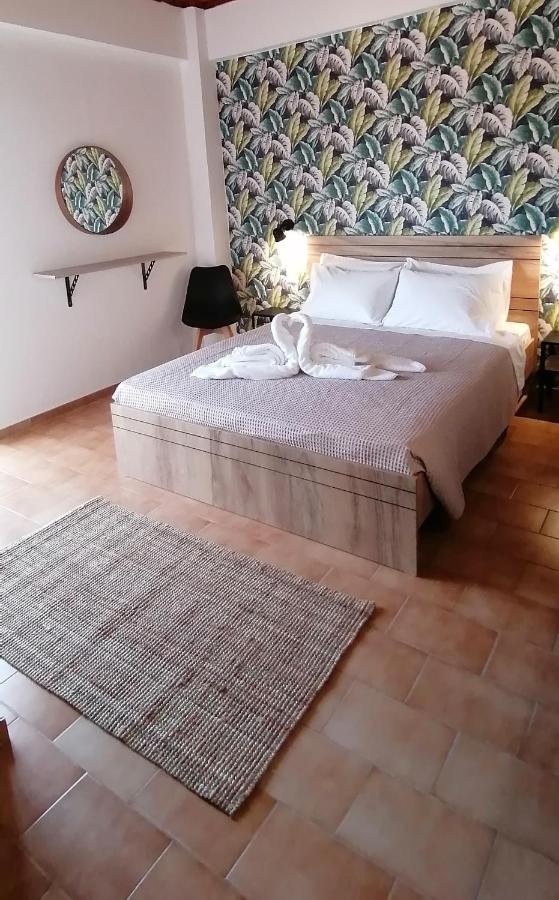 Stalis Drops Bed & Breakfast エクステリア 写真